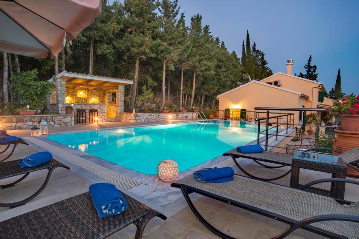 Paxoi Serene Oasis - Mylos Mediterranean Charm Arvanitakeika Exterior photo