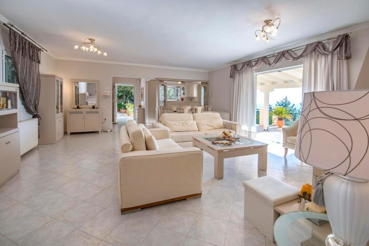 Paxoi Serene Oasis - Mylos Mediterranean Charm Arvanitakeika Exterior photo